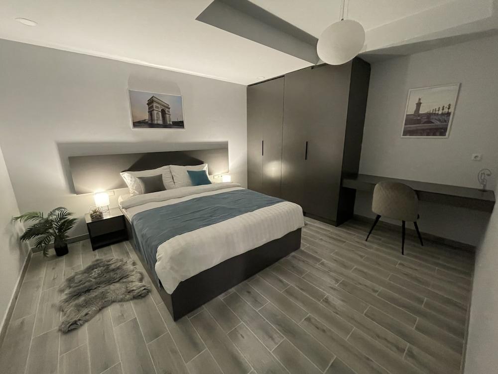 Hotel Meg Jerevan Buitenkant foto